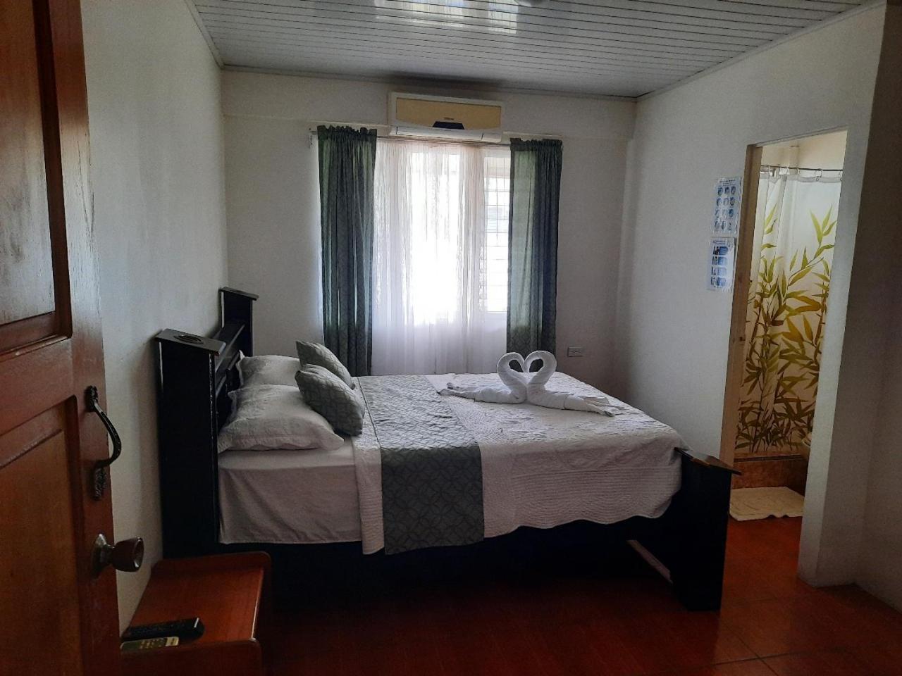 Hotel Golfito Luaran gambar